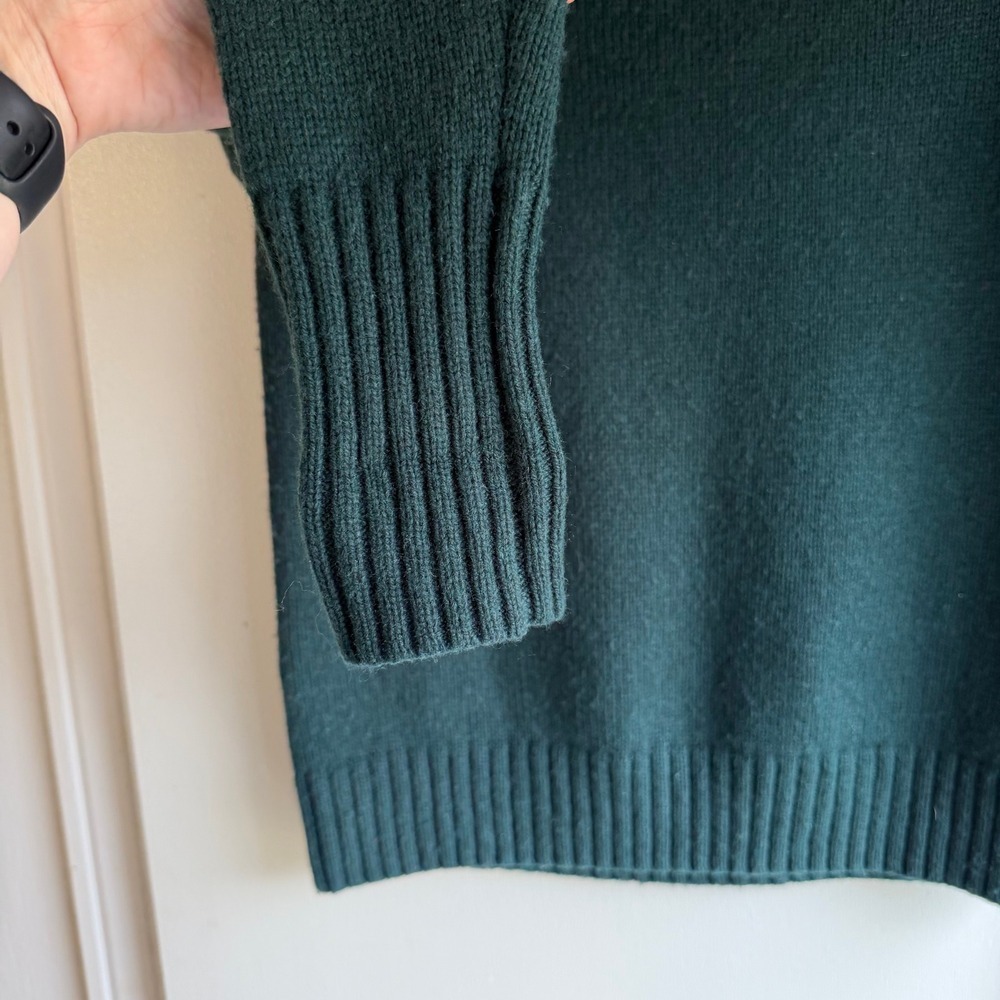 J.Crew Womens Forest Green Rhinestone Flower Button Embellished Sweater XS - Picture 3 of 7